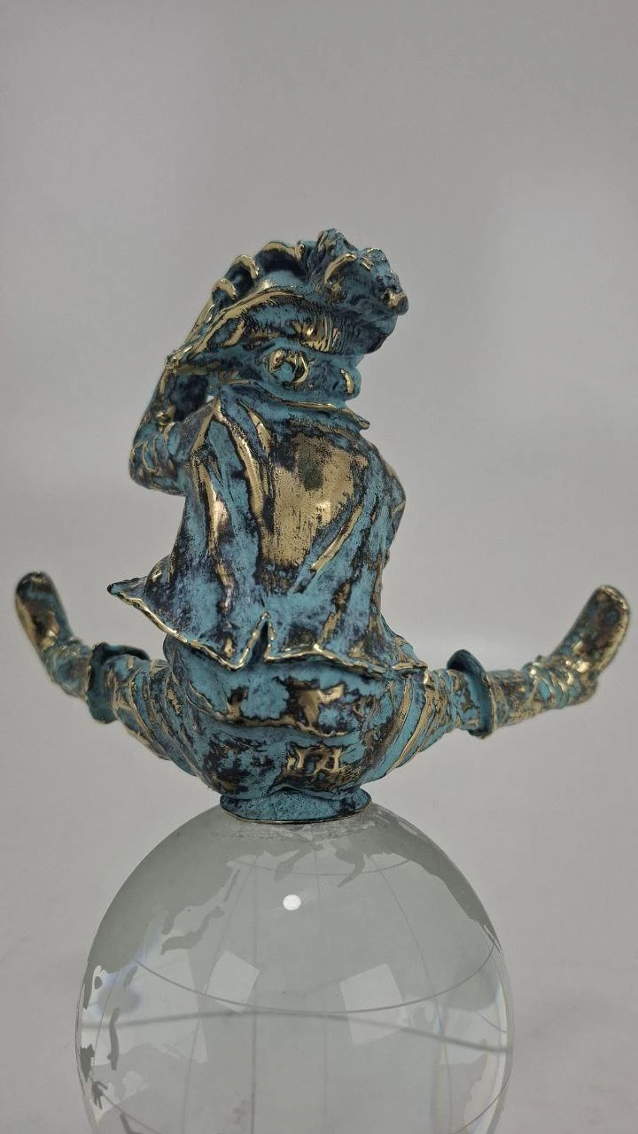 ''Munchausen on Crystal Earth'', ხედი 5