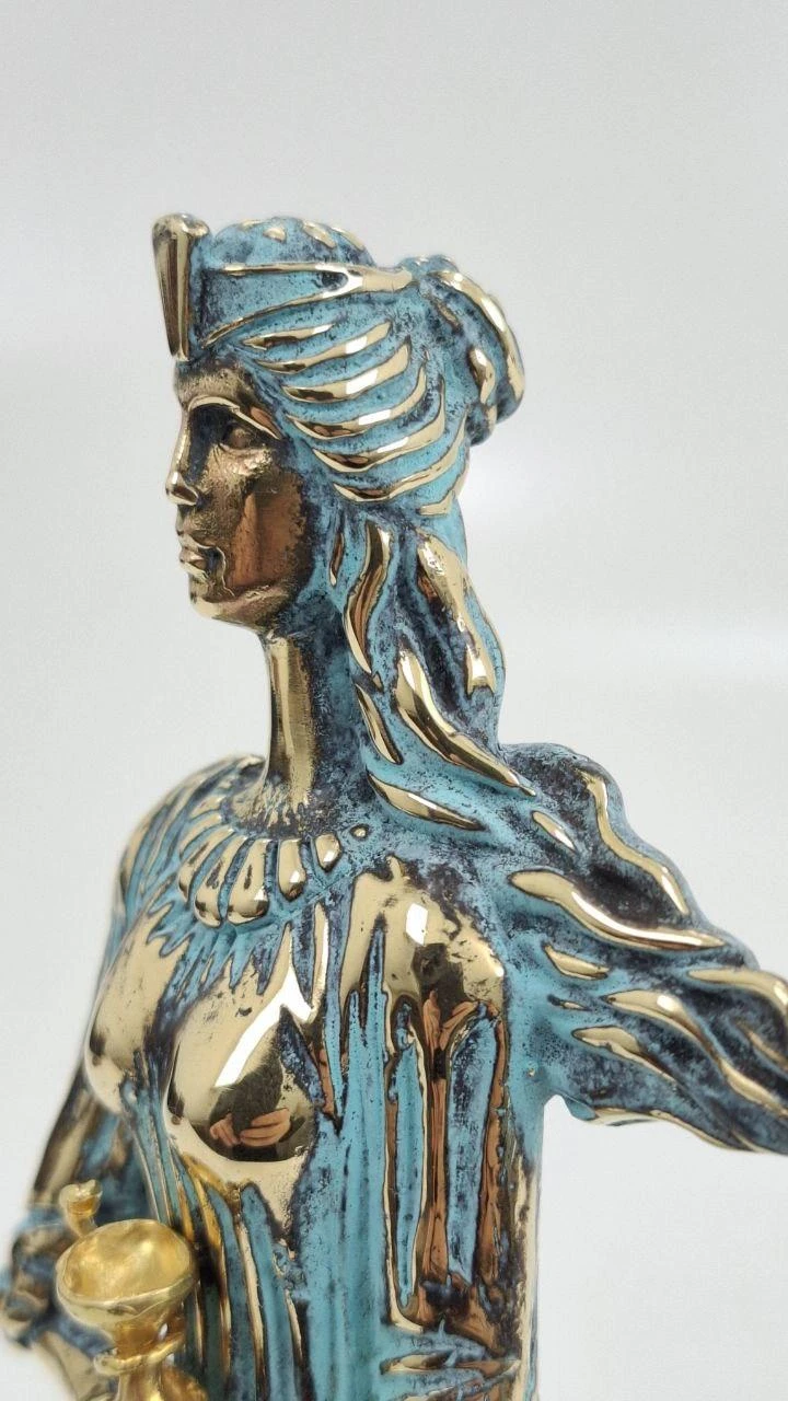 Медея, ხედი 5