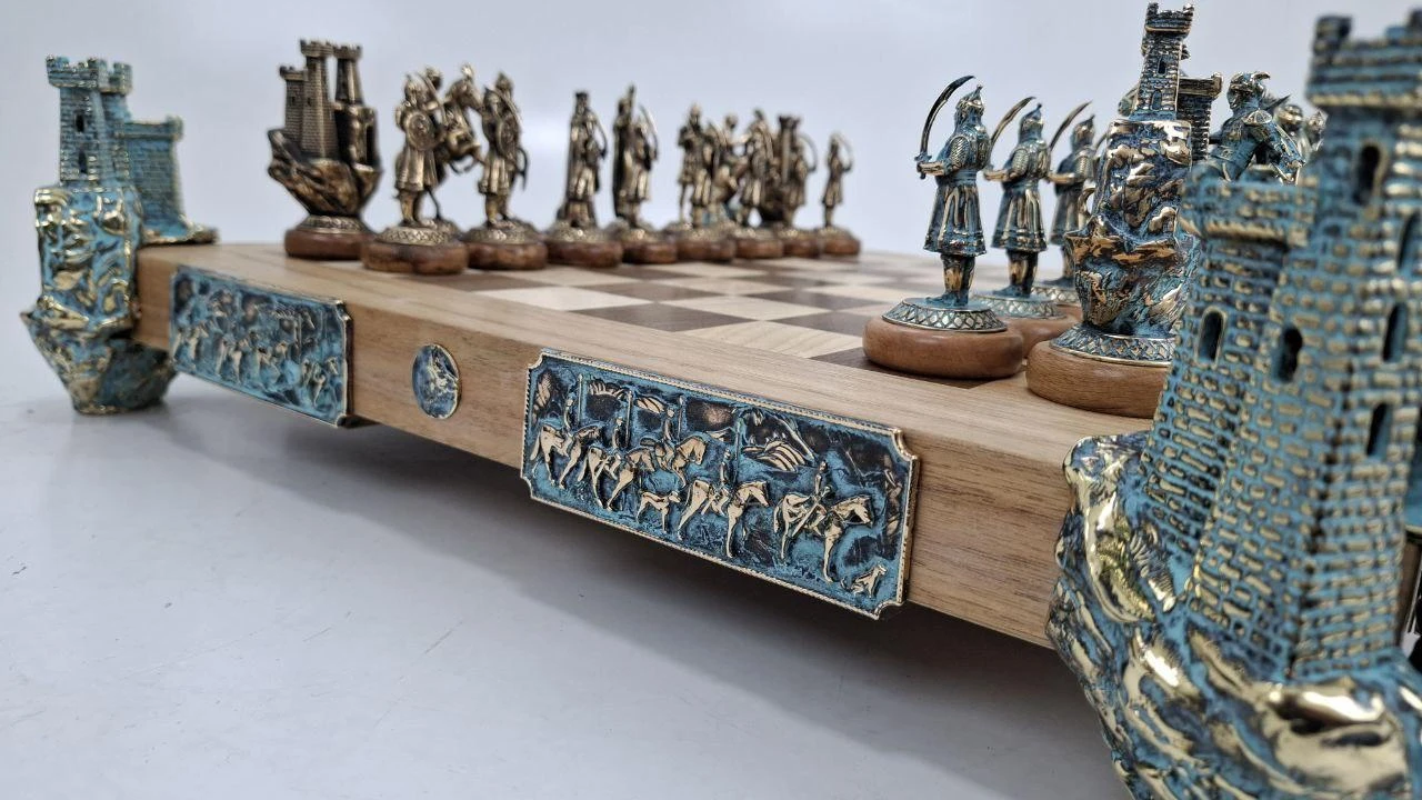 Knight in the Panther skin chess, ხედი 9
