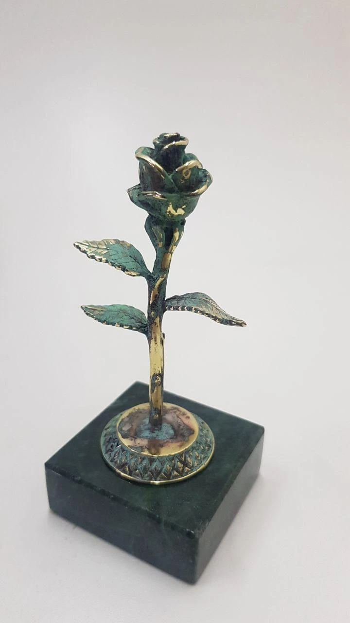 ''Rose'', View 2