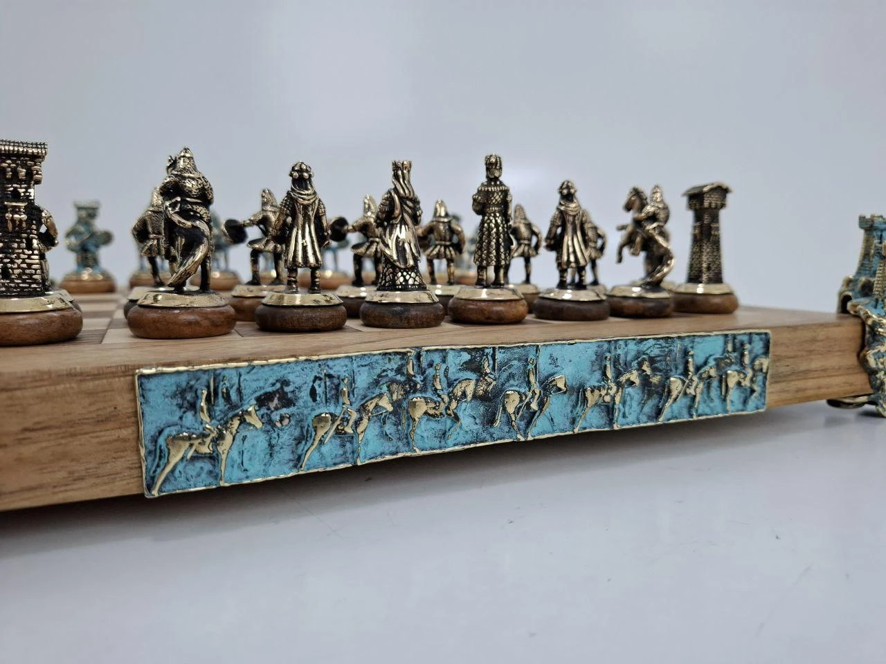 Svan chess on a wooden board, ხედი 12