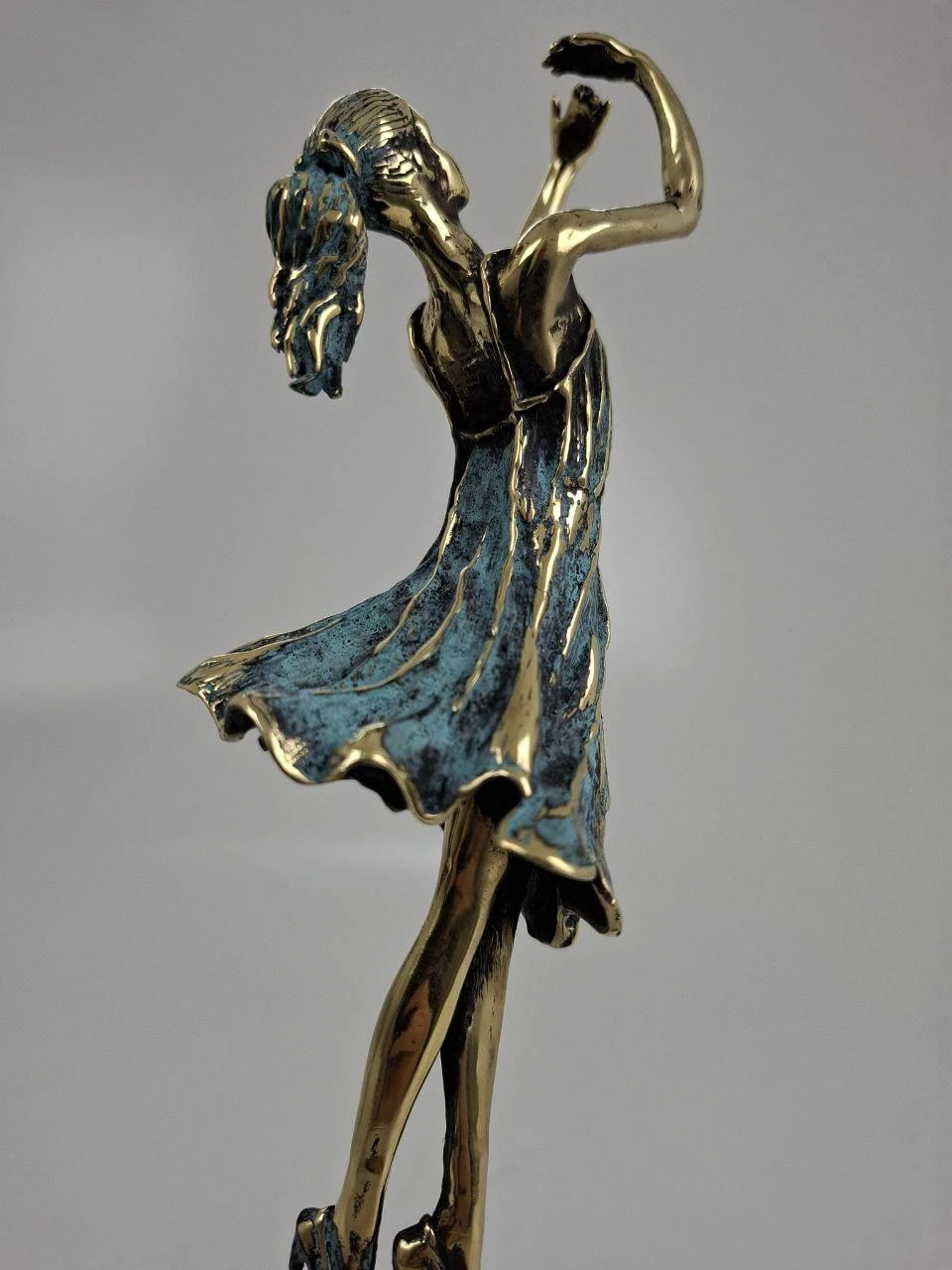 ''Girl in a dress'', ხედი 3