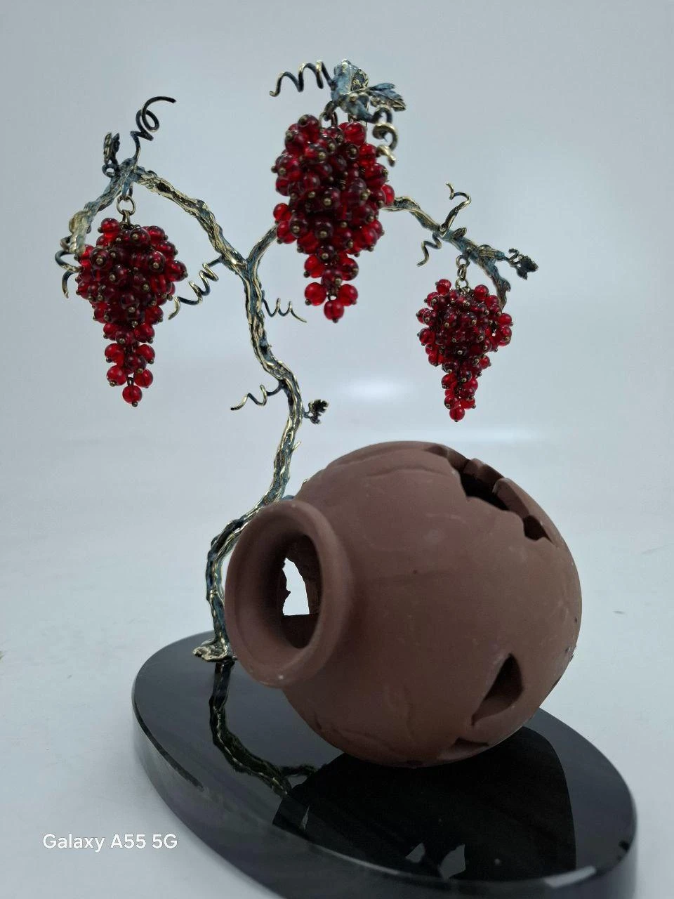 ''Vine with Qvevri", ხედი 4