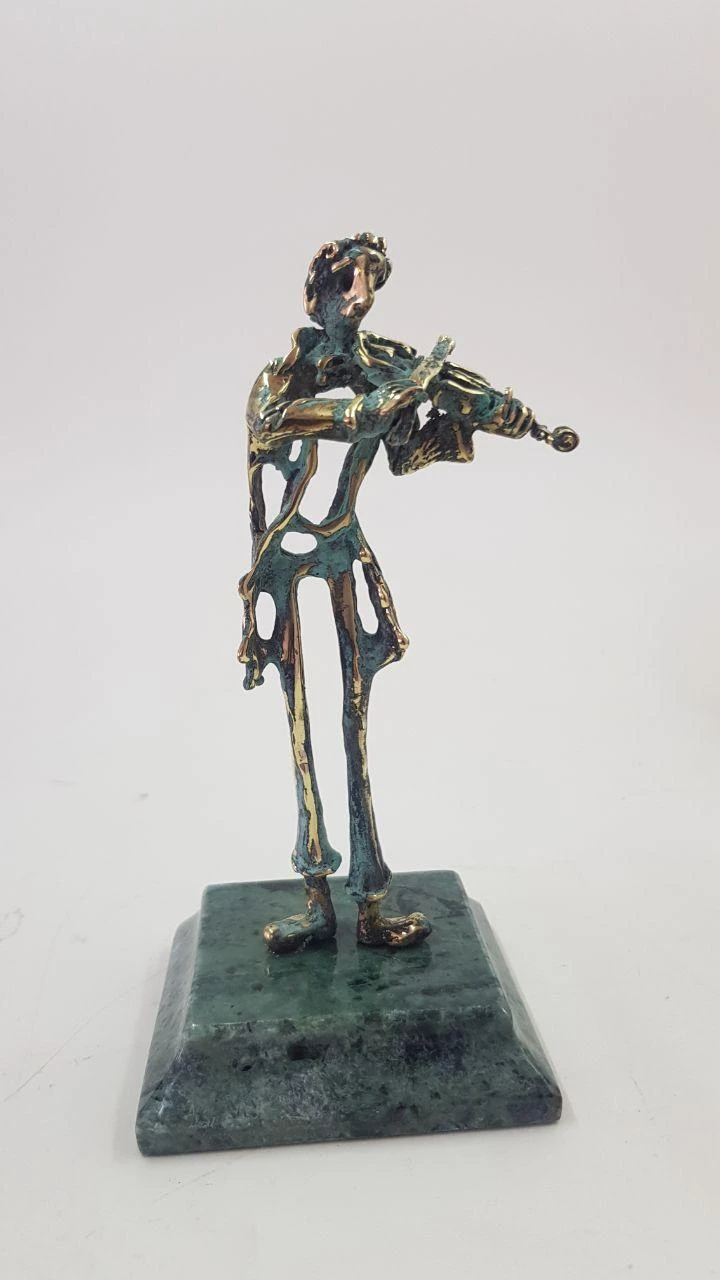 ''violinist'', ხედი 2