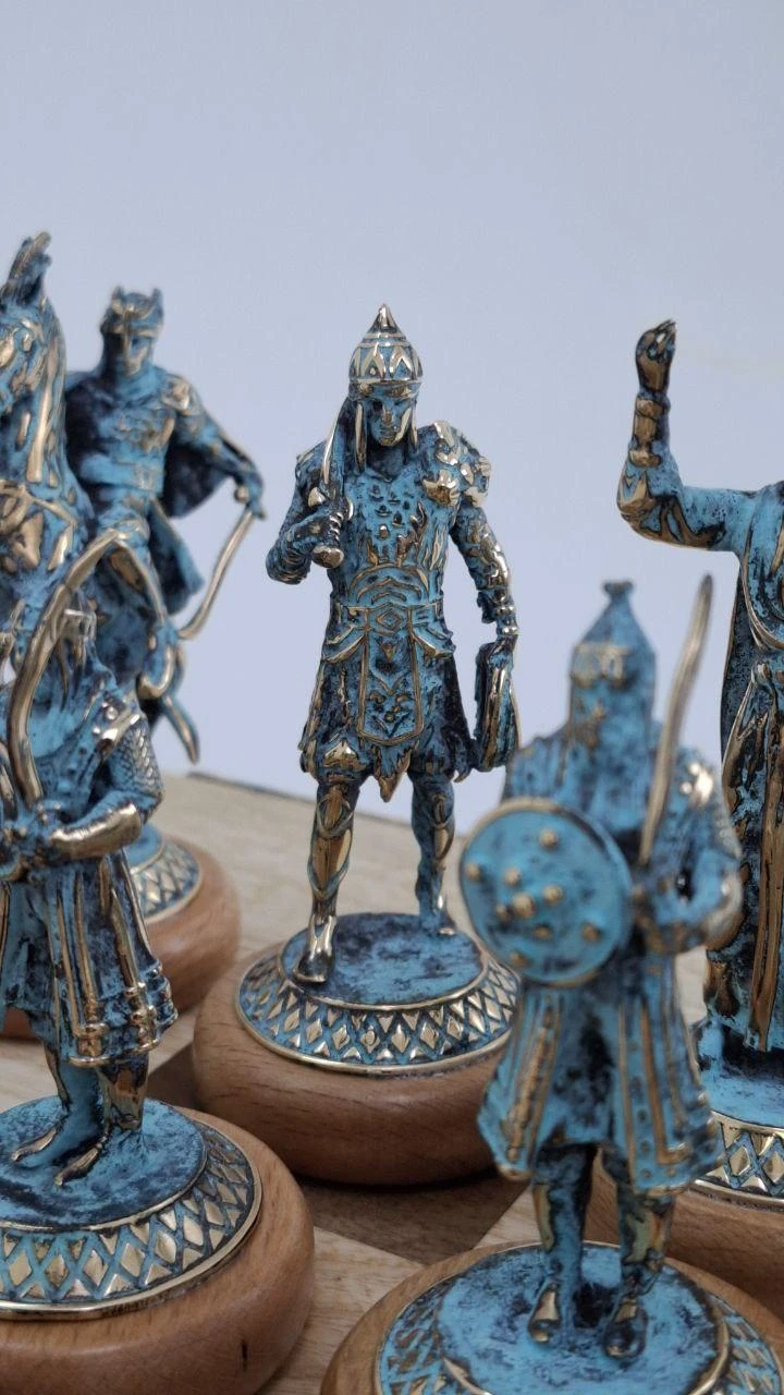 Knight in the Panther skin chess, ხედი 21