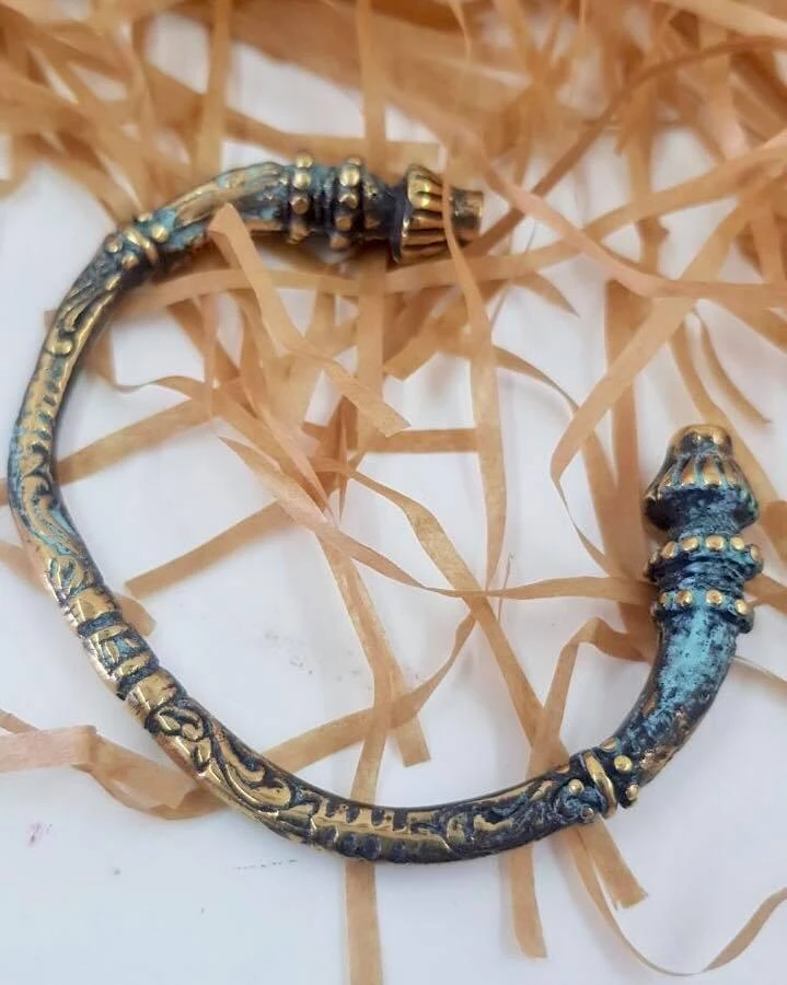 ''Bracelet'', ხედი 2