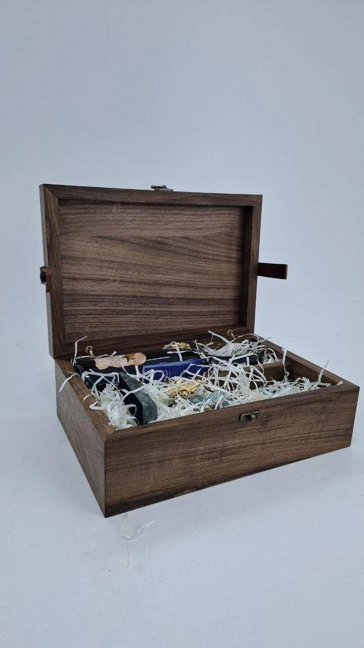Wine bottle set, ხედი 5