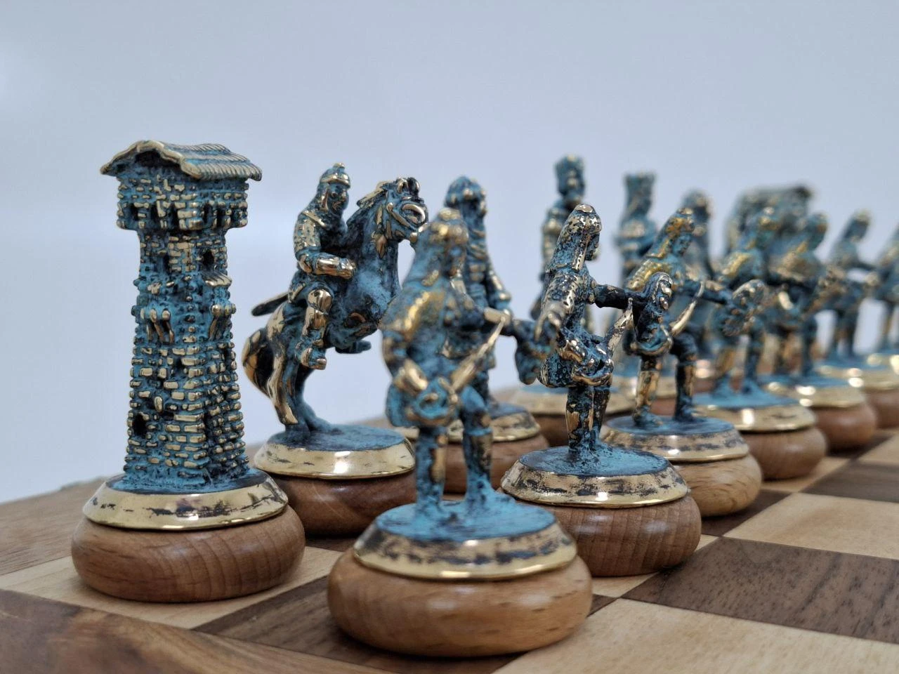 Svan chess on a wooden board, ხედი 8
