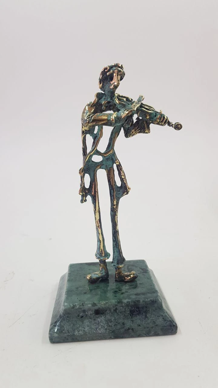 ''violinist'', ხედი 1